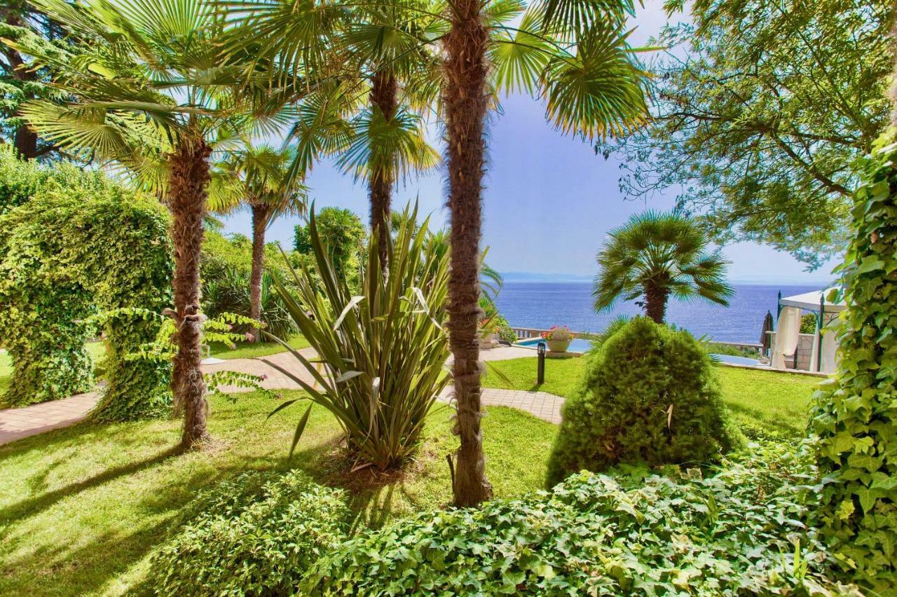 Villa Baronessa 洛夫兰 外观 照片